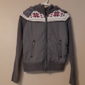 Take Out Sweater/Jacket with Hood Size XL